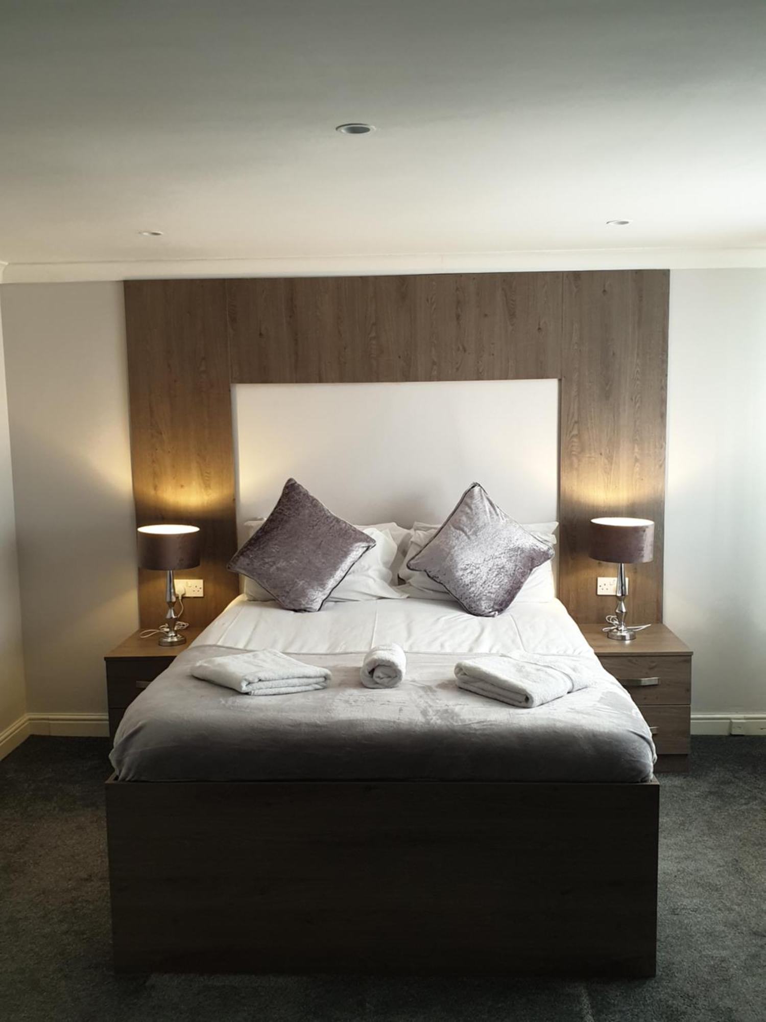 The White Horse Lodge Hotel Тірск Екстер'єр фото
